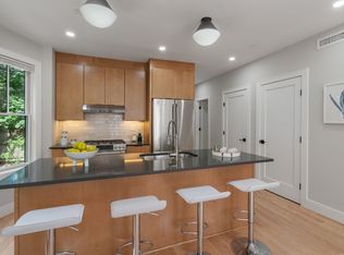 12 Henry St UNIT A, Brookline, MA 02445