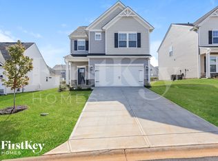 411 Stonefence Dr, Greenville, SC 29605