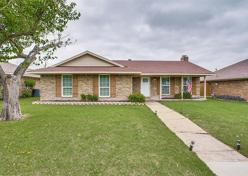 1st image of 509 Stoneybrook Dr