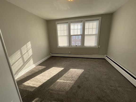 3rd image of 51 Chambersburg St #3