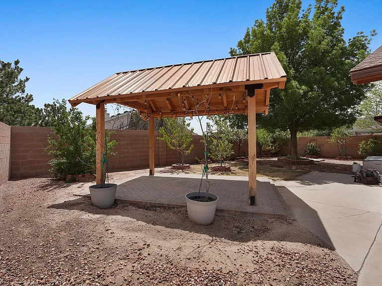 8620 Casa Verde Ave NW — Photo 34