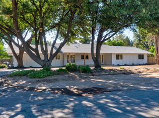 1335 S Waverly Ln, Fresno, CA 93727
