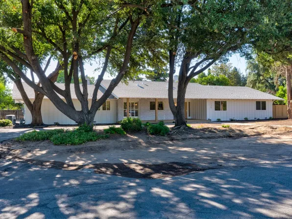 1335 S Waverly Ln, Fresno, CA 93727