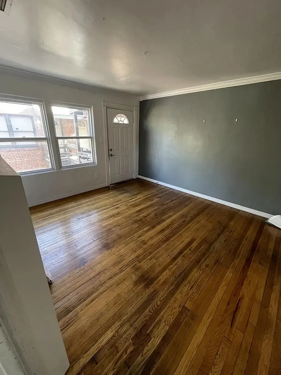 Building Photo - 357 N 6th Ave #8
