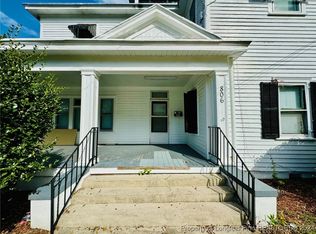 806 Caldwell St, Lumberton, NC 28358