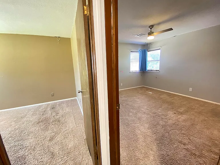 4836 Sunnyslope Dr — Photo 17