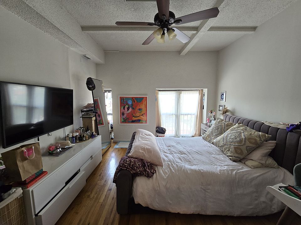 1st image of 160 Bleecker St APT 8cw