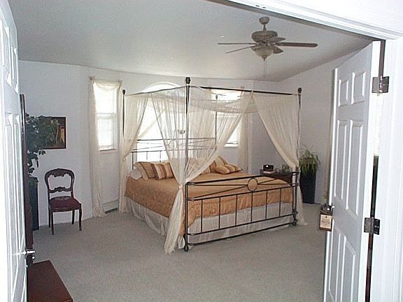French doors leading to master suite