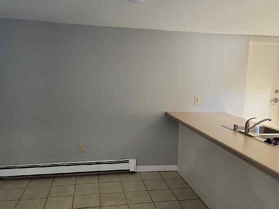 2nd image of 107 Water St