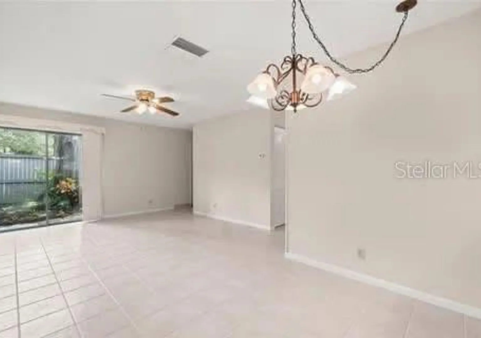 8608 Lake Isle Dr, #169, Temple Terrace, Fl 33637 — Photo 2