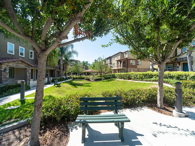 16145 Sereno Ln — Photo 3