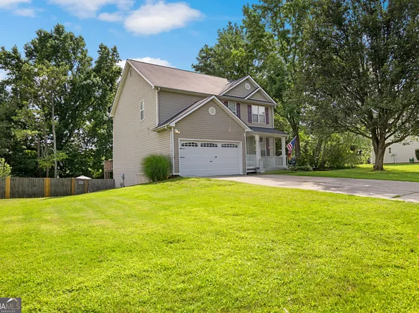 68 Hillcrest Dr, Hiram, GA 30141