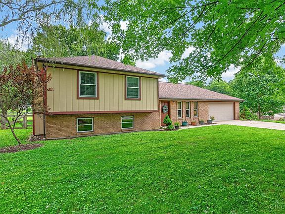 3rd image of 2716 Laurel Lindale Rd