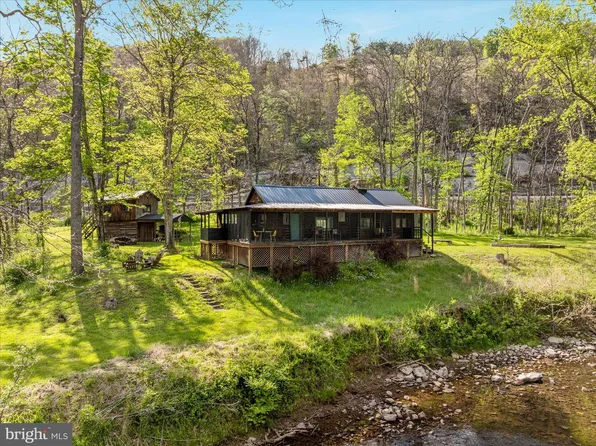 9897 Carpers Pike, Yellow Spring, WV 26865