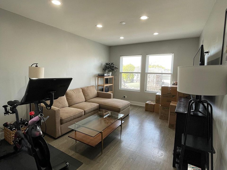 1st image of 3243 N Damen Ave #3N