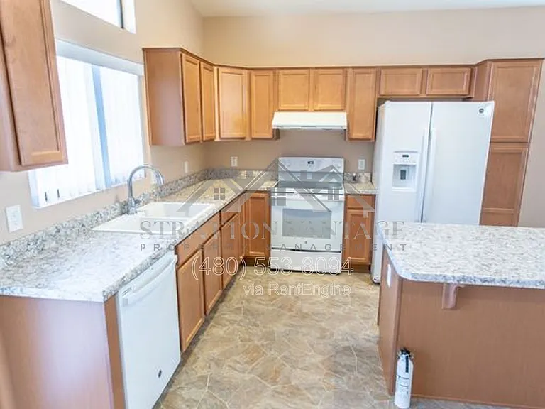 3737 E Isabella Ave — Photo 15
