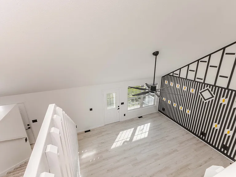613 Wulbrun Dr — Photo 12