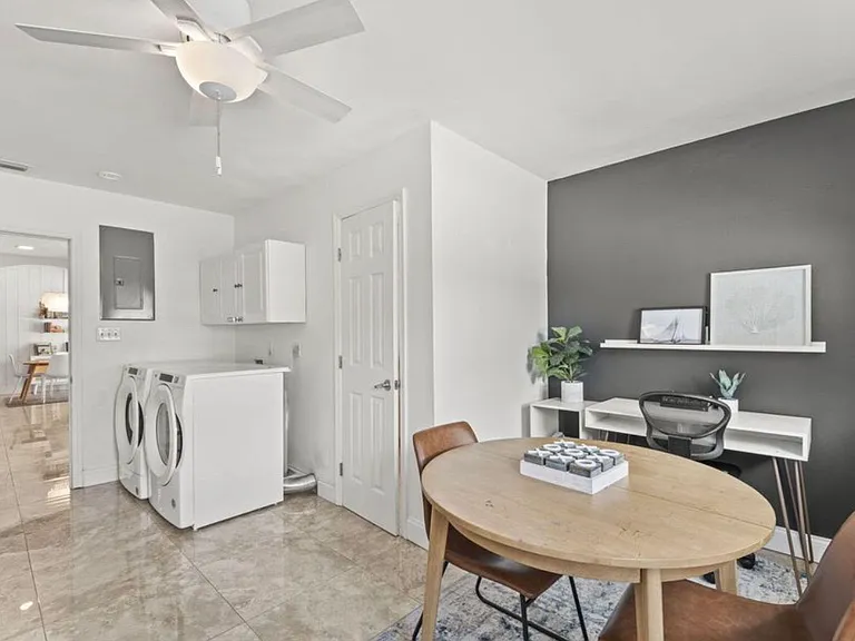415 Hibiscus Trl — Photo 9