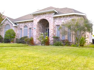1029 E Grubb Dr, Mesquite, TX 75149