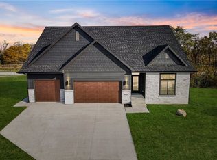 7144 Catalina Ct, Pleasant Hill, IA 50327