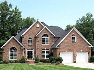 2115 River Chase Dr, Eden, NC 27288