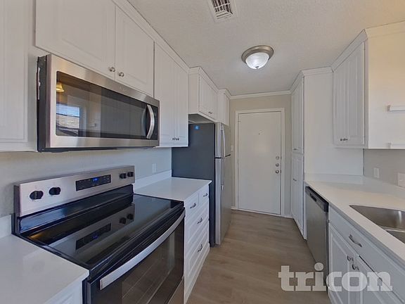 5th image of 1016 Kay Lynn St