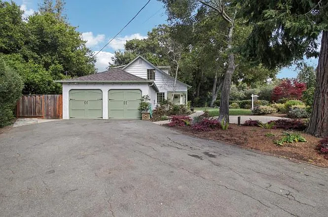 1040 Creek Dr — Photo 13