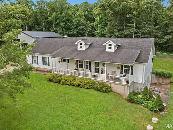 11328 Sunwood Rd, Potosi, MO 63664