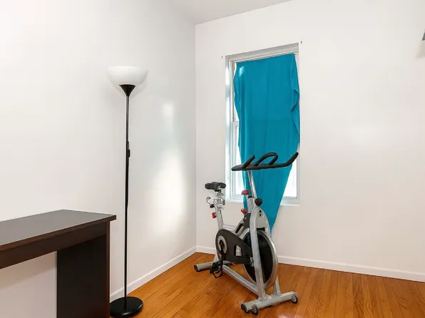 323 Concord Avenue image 6 of 19