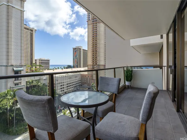 1860 Ala Moana Blvd APT 1208, Honolulu, HI 96815