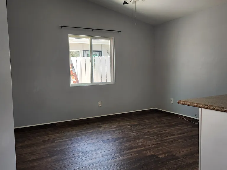 3038 Washington St — Photo 4