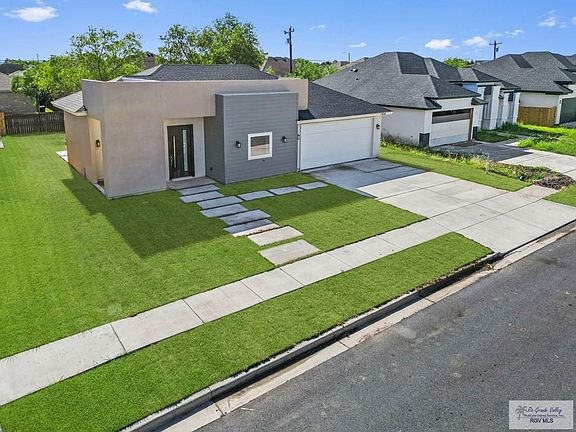 5th image of 7014 Heritage Oaks Dr