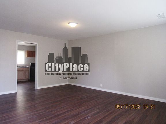 5th image of 2442 W Arlington Ct