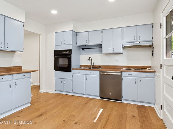 5th image of 6430 Arnold Dr