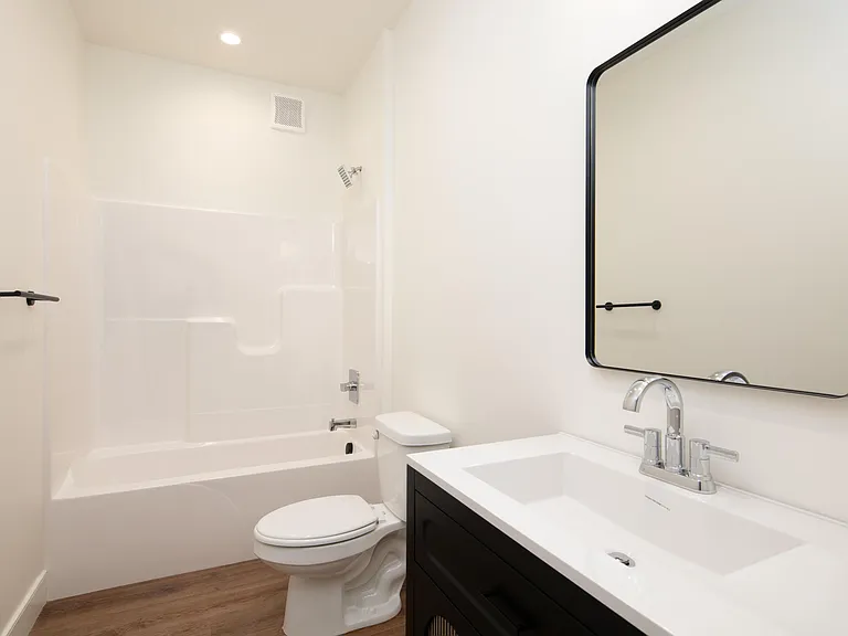 444 Jefferson St #A — Photo 6