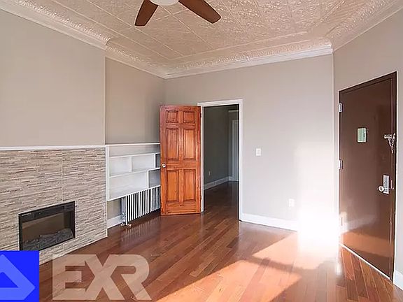 5th image of 681 Lincoln Pl APT 4