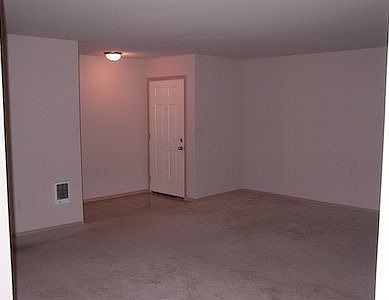 3rd image of 1301 McDaniel Ln SE APT 203