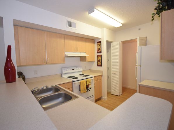 1200 Treasure Cay Dr #108