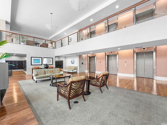 3rd image of 600 Queen St APT 2201