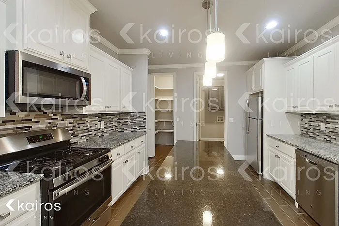 7308 Mosley St — Photo 7