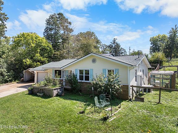 3rd image of 5216 Northside Dr