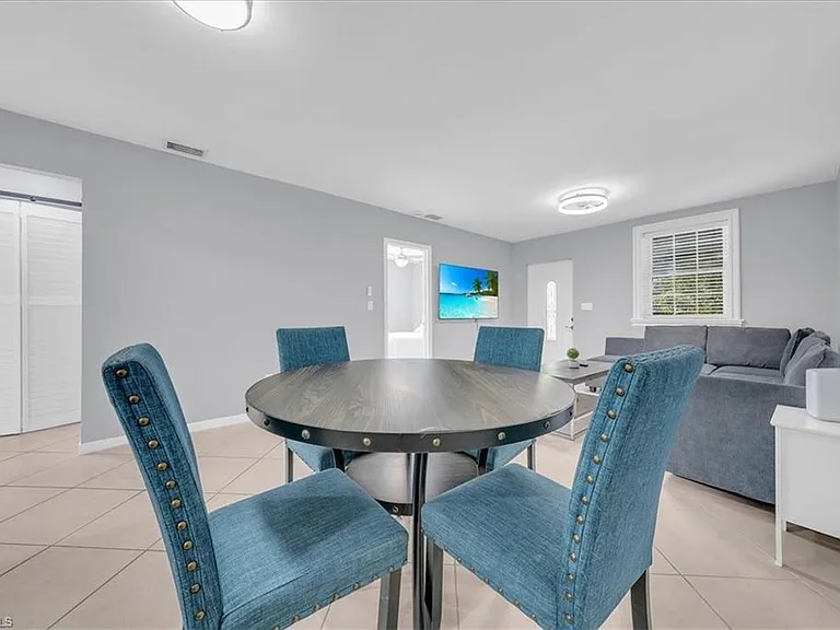 2750 Manorca Ave #A — Photo 7