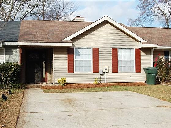 1st image of 326 Somerset Dr