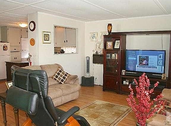 5th image of 19120 Nordhoff St #1DOR