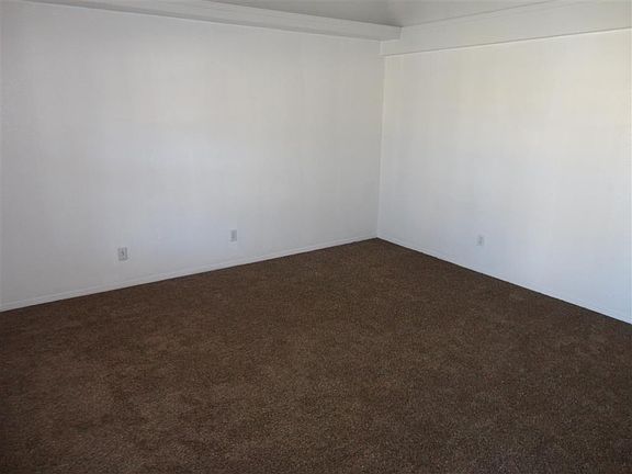 2nd image of 11980 Waterside Dr