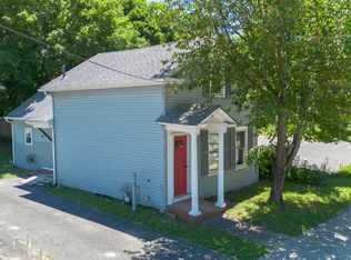 10 Liberty St, Adams, MA 01220