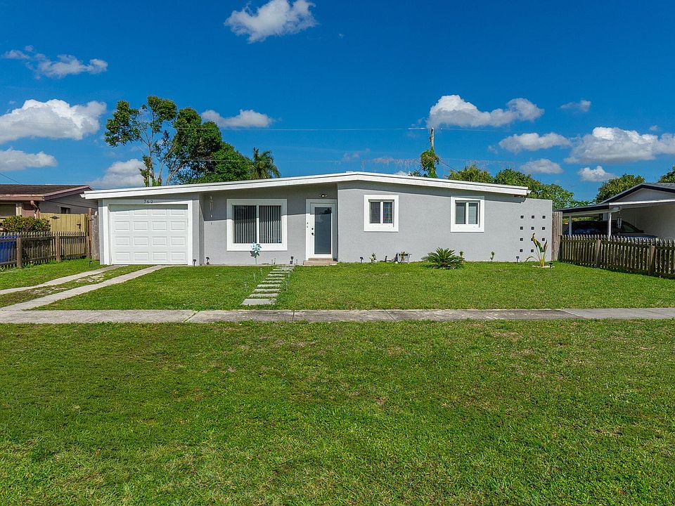 1st image of 762 Gardenia Drive