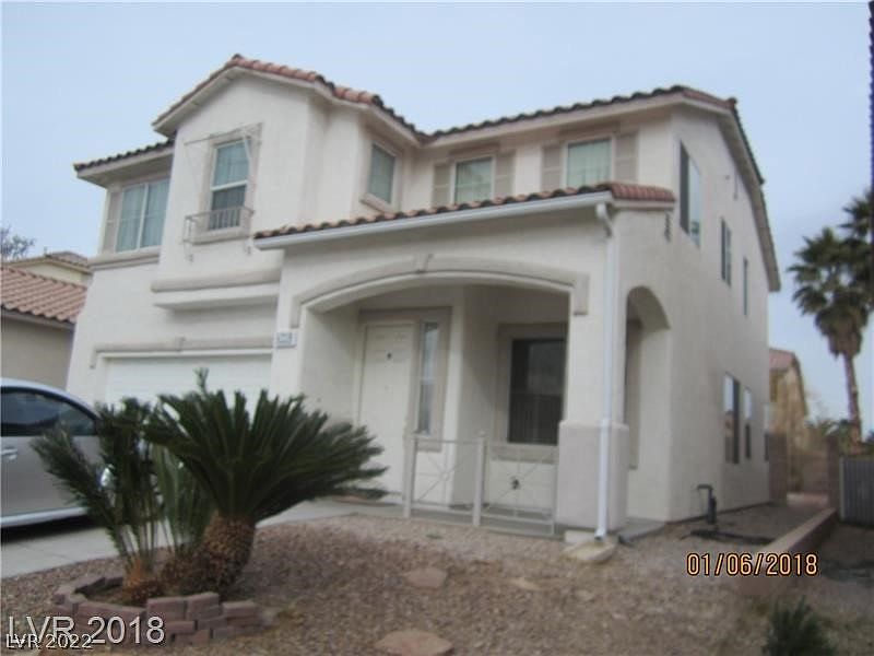 1st image of 8328 Crown Peak Ave #0