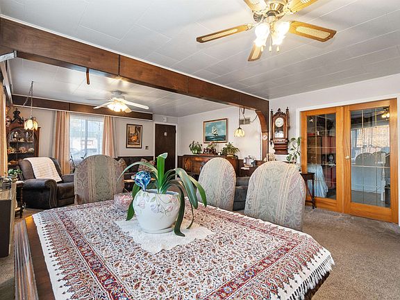 5th image of 6994 Cheam Ave