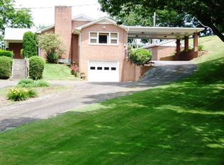 101 Stone Dr, Jefferson, NC 28640